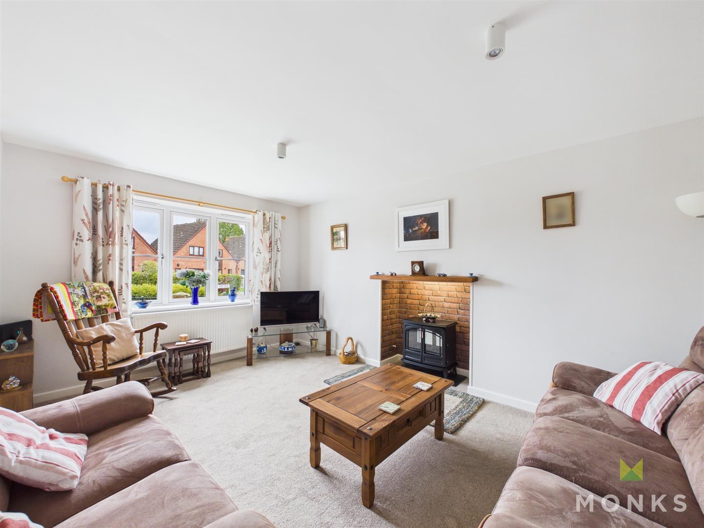 28 Leek Street, Shrewsbury, SY4 5EP For Sale